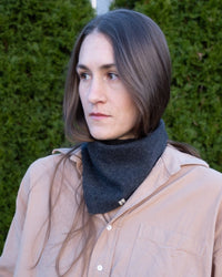 COLORI Small Triangle Bandana in Carbon