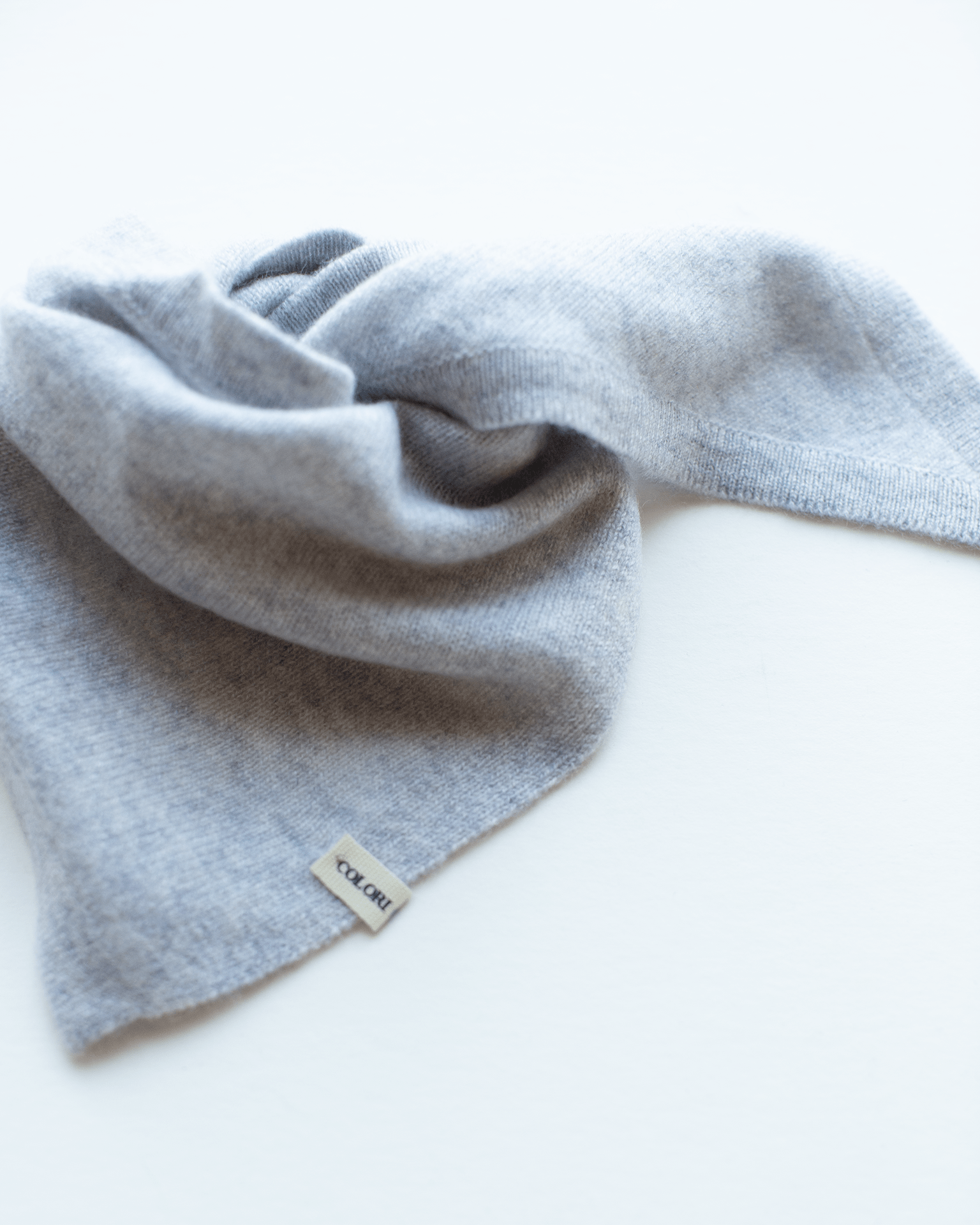 COLORI Small Triangle Bandana in Shark