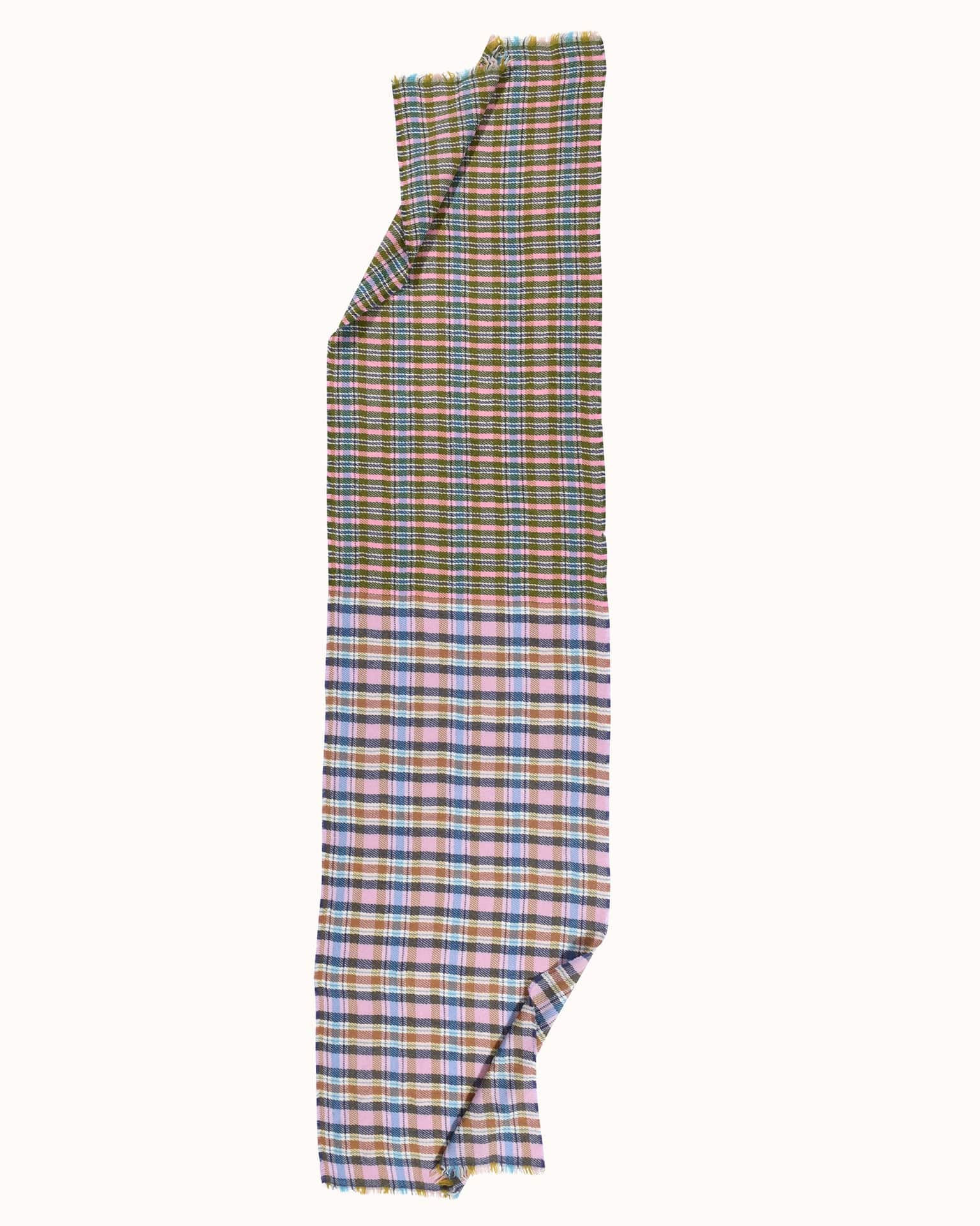 Épice Check Blanket Scarf in Rose