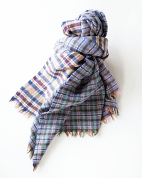 Épice Check Blanket Shawl in Blue
