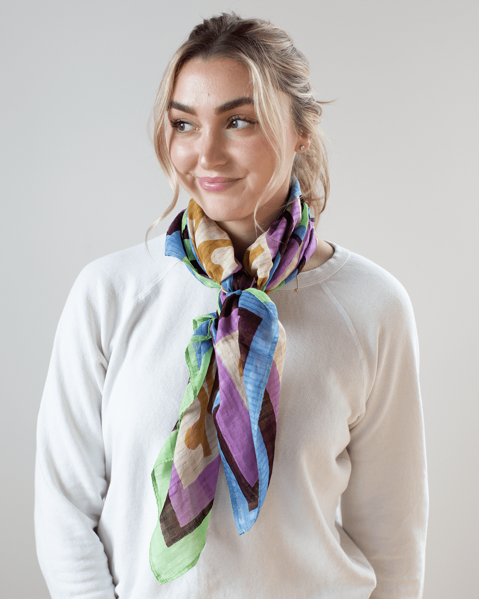 Épice Accessories Grape Cttn/Silk Patchwork Bandana in Grape