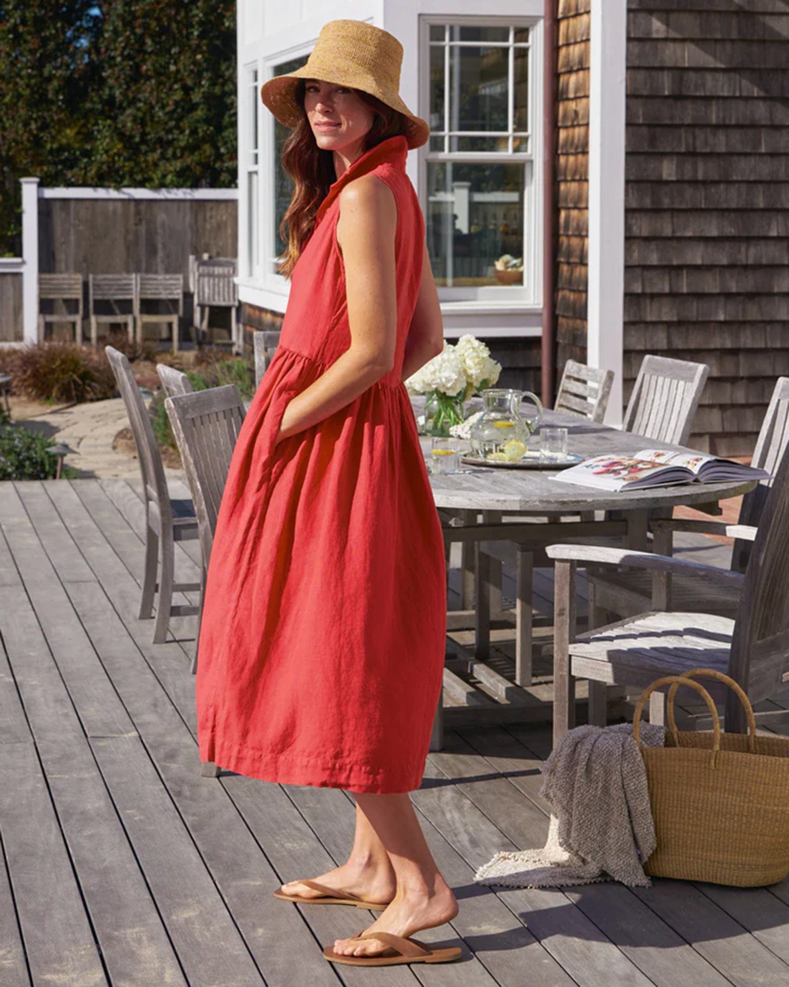 Frank & Eileen Daphne Popover Sleeveless Shirtdress in Nantucket Red
