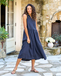 Frank & Eileen Daphne Popover Sleeveless Shirtdress in Navy Linen