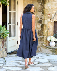 Frank & Eileen Daphne Popover Sleeveless Shirtdress in Navy Linen