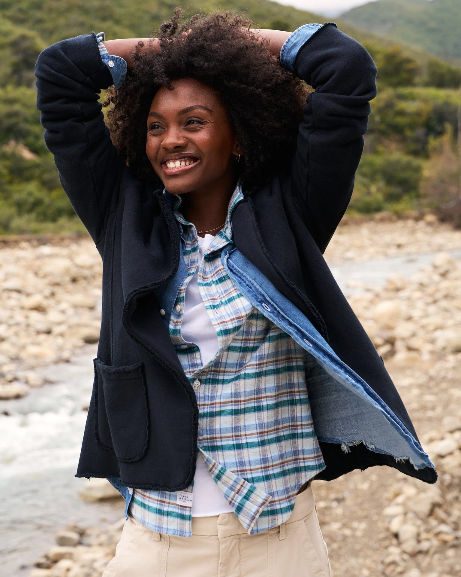 Frank & Eileen Dublin Knit Blazer in British Royal Navy