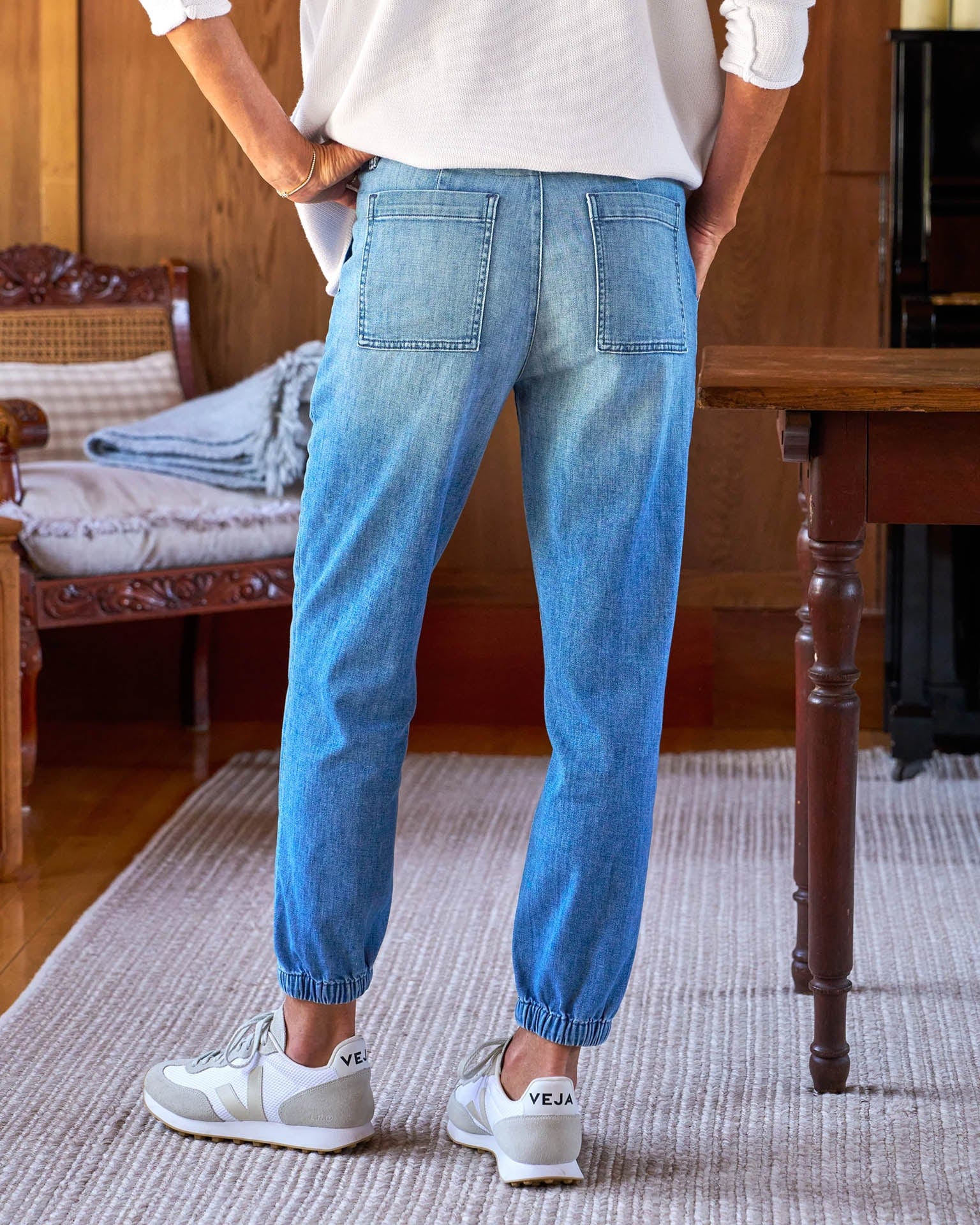 Frank & Eileen Jameson Utility Jogger in 2000 Sun Washed Blue