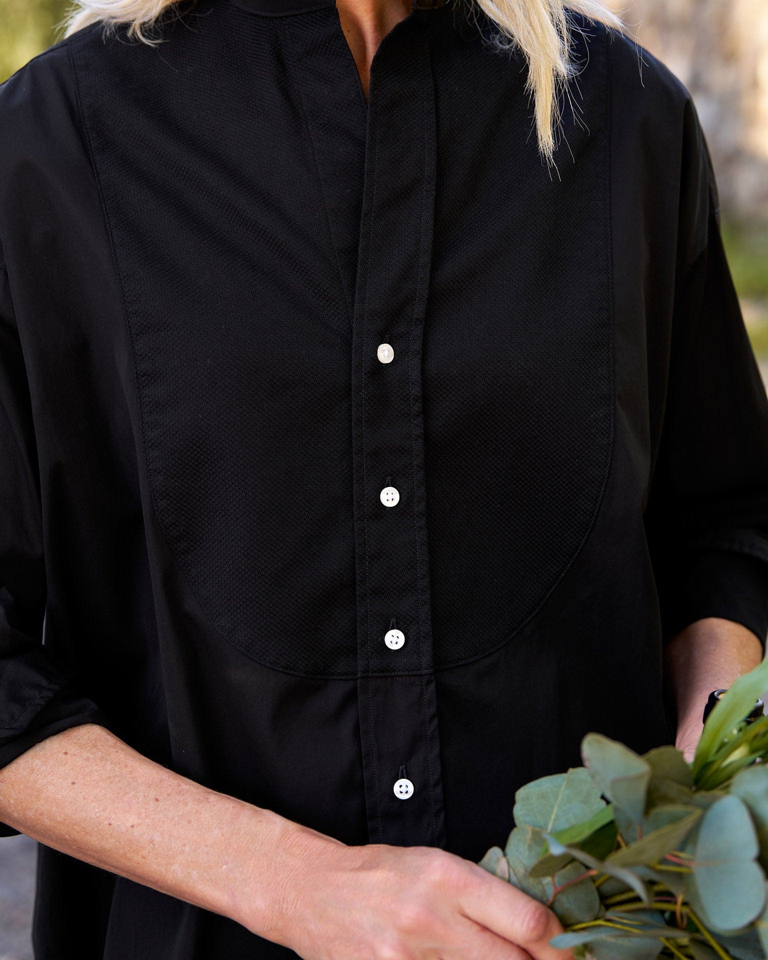 Frank & Eileen Victoria Collarless Button Up in Black w/ Black Bib
