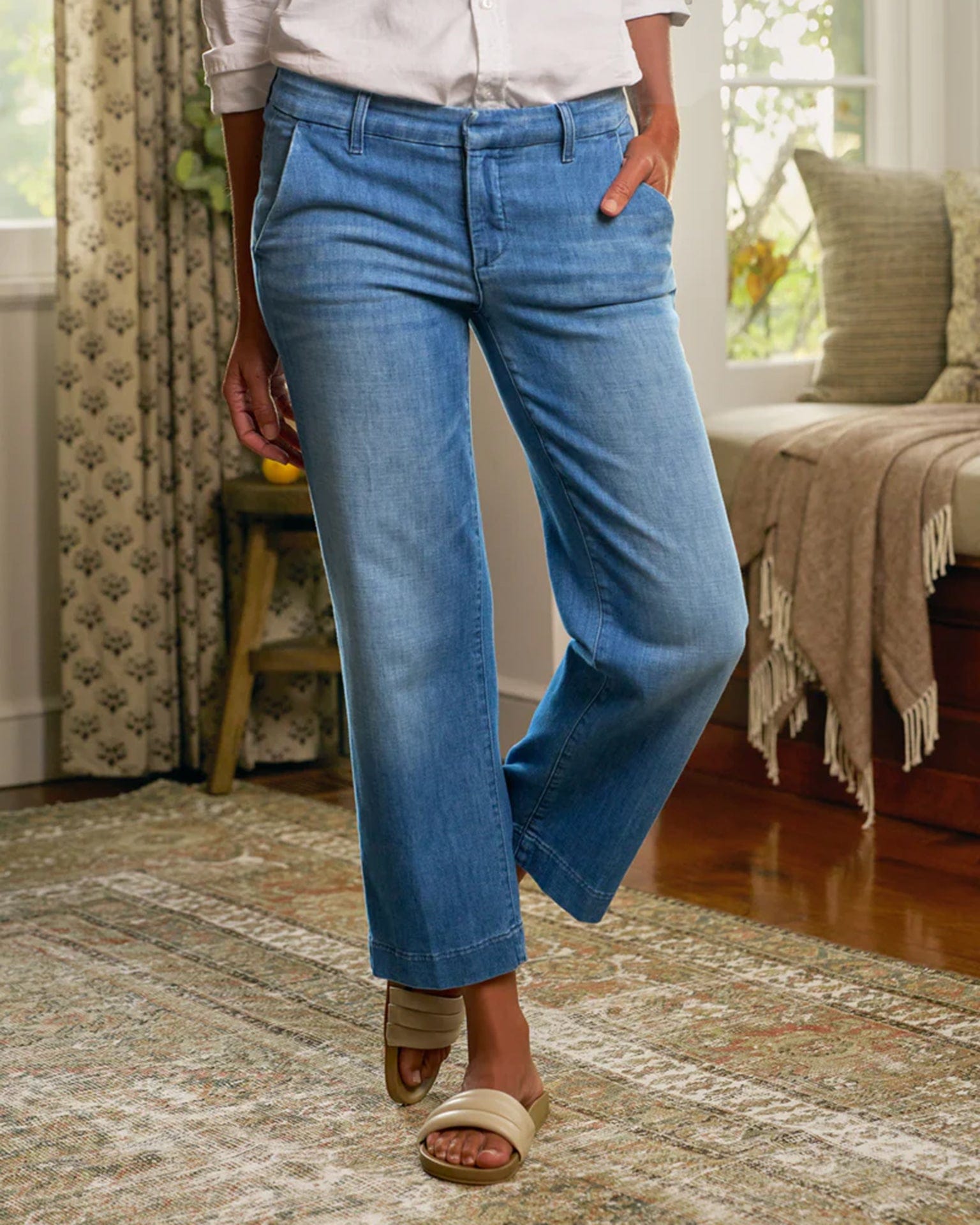 Frank & Eileen Westport Wide Leg Chino in 1968 Light Wash