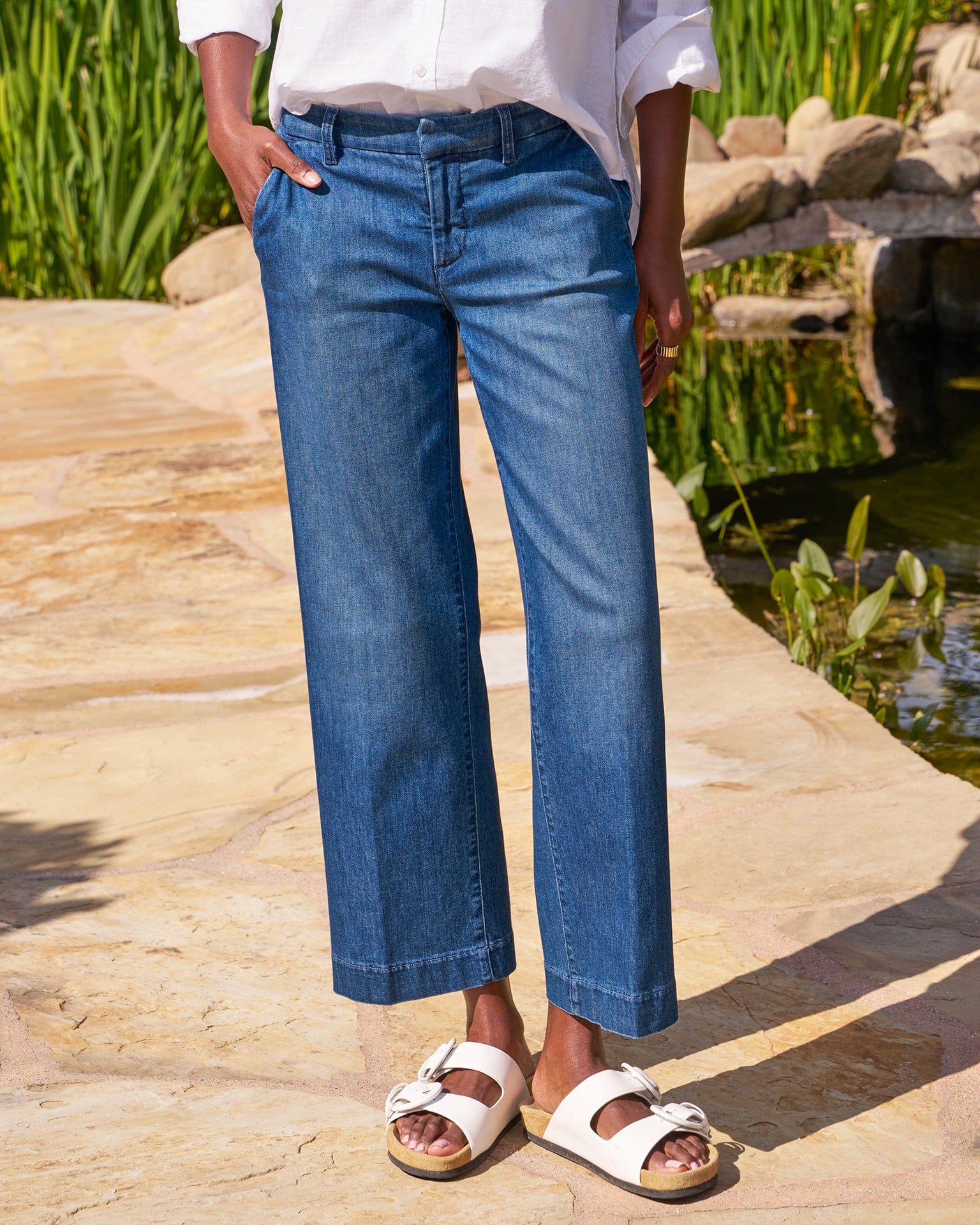 Frank & Eileen Westport Wide Leg in 1984 Washed Blue Wash