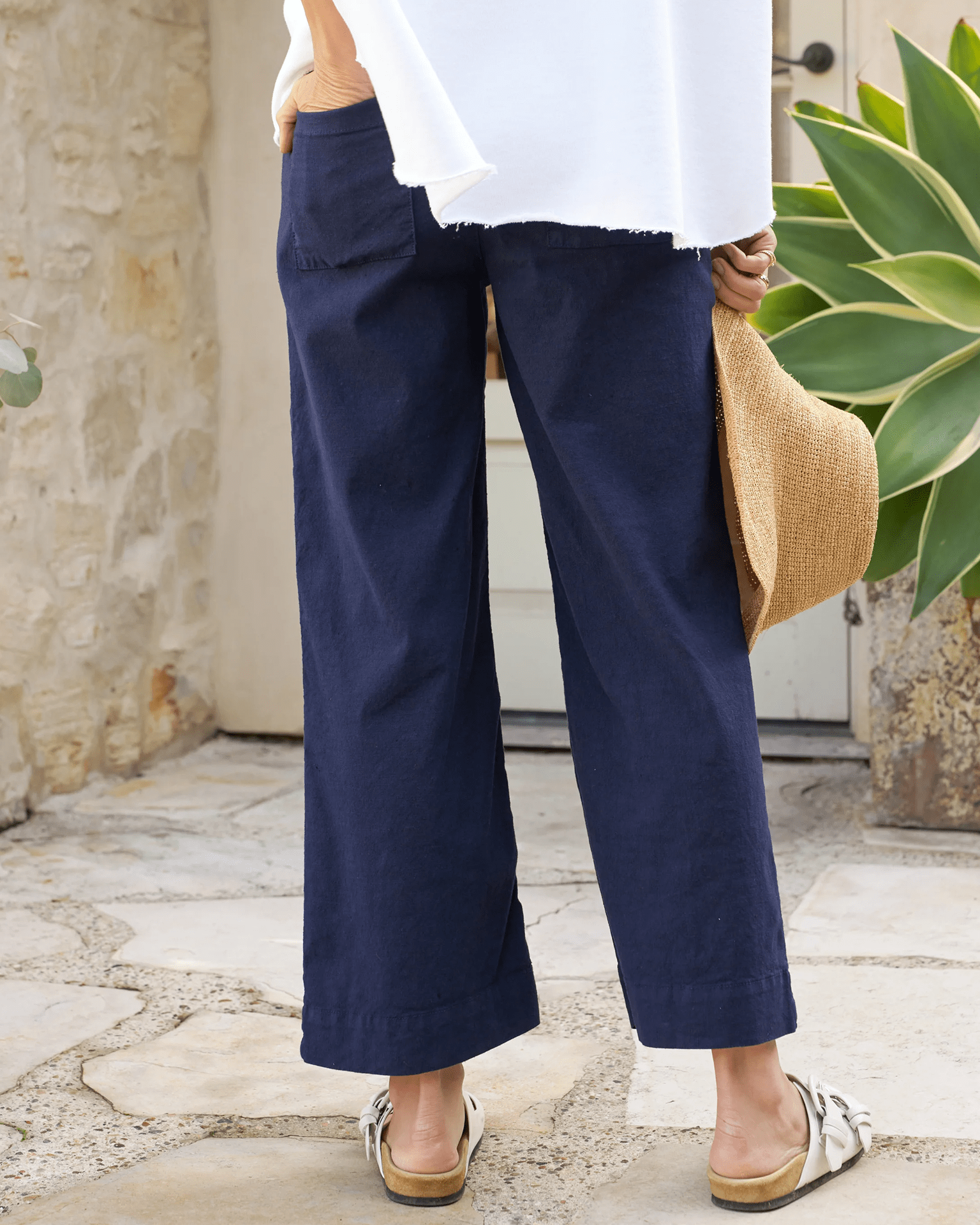 Frank & Eileen Wexford Trouser in Navy