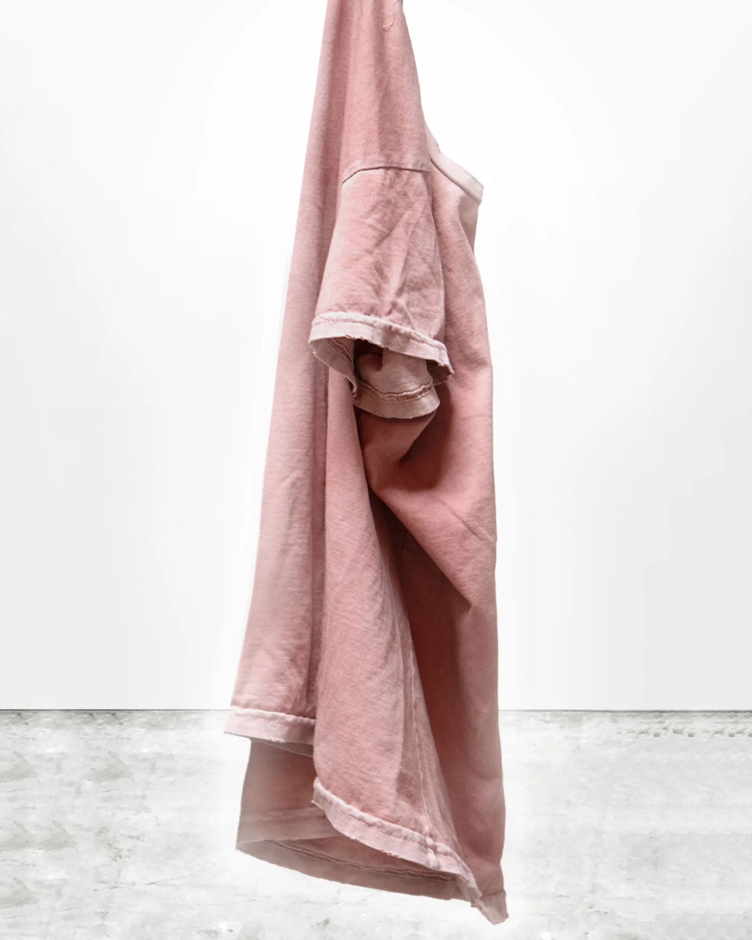 Free City Clothing Canyonkid Circa1972 Supervintage Tee in Hunkydory Powder