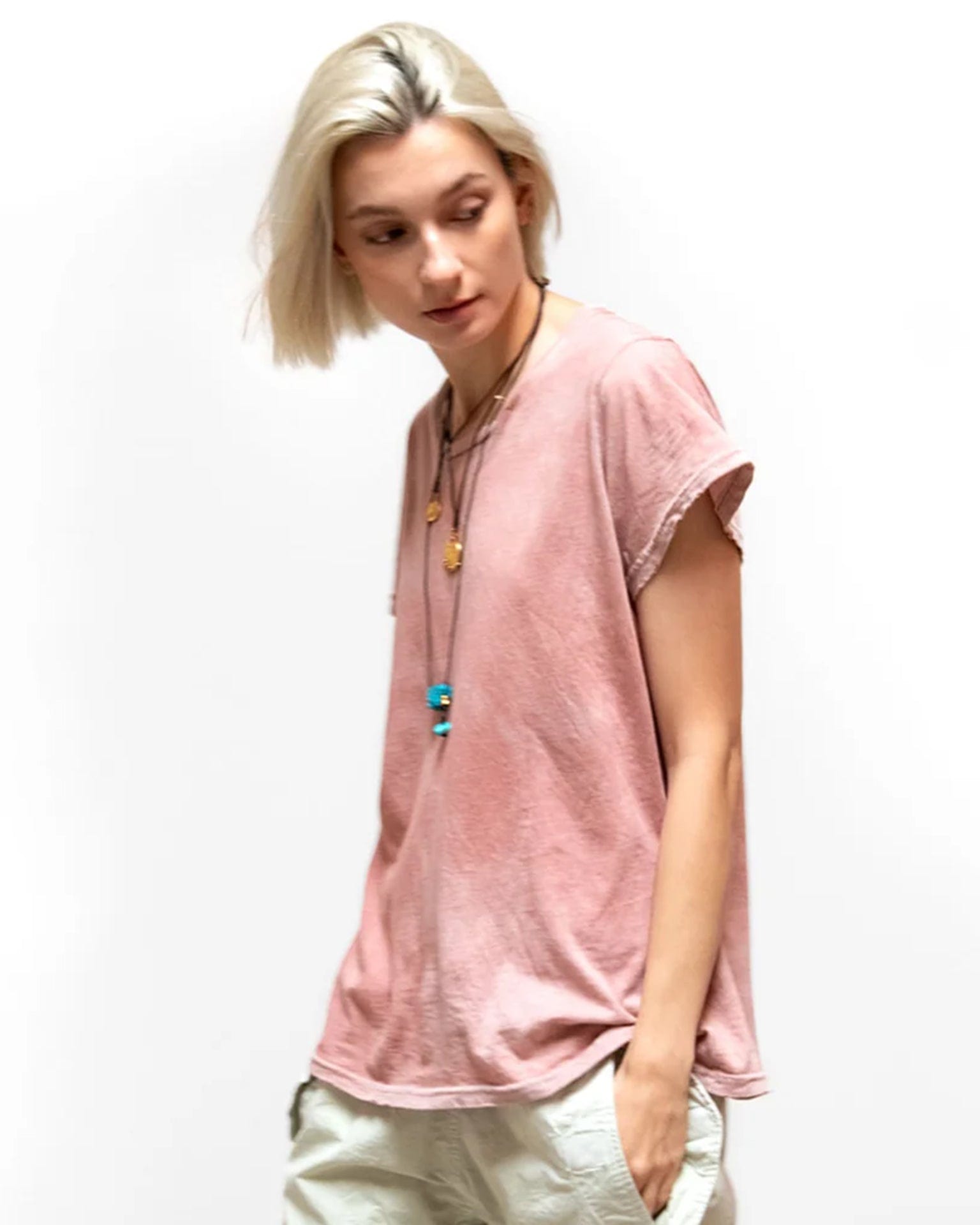 Free City Clothing Canyonkid Circa1972 Supervintage Tee in Hunkydory Powder