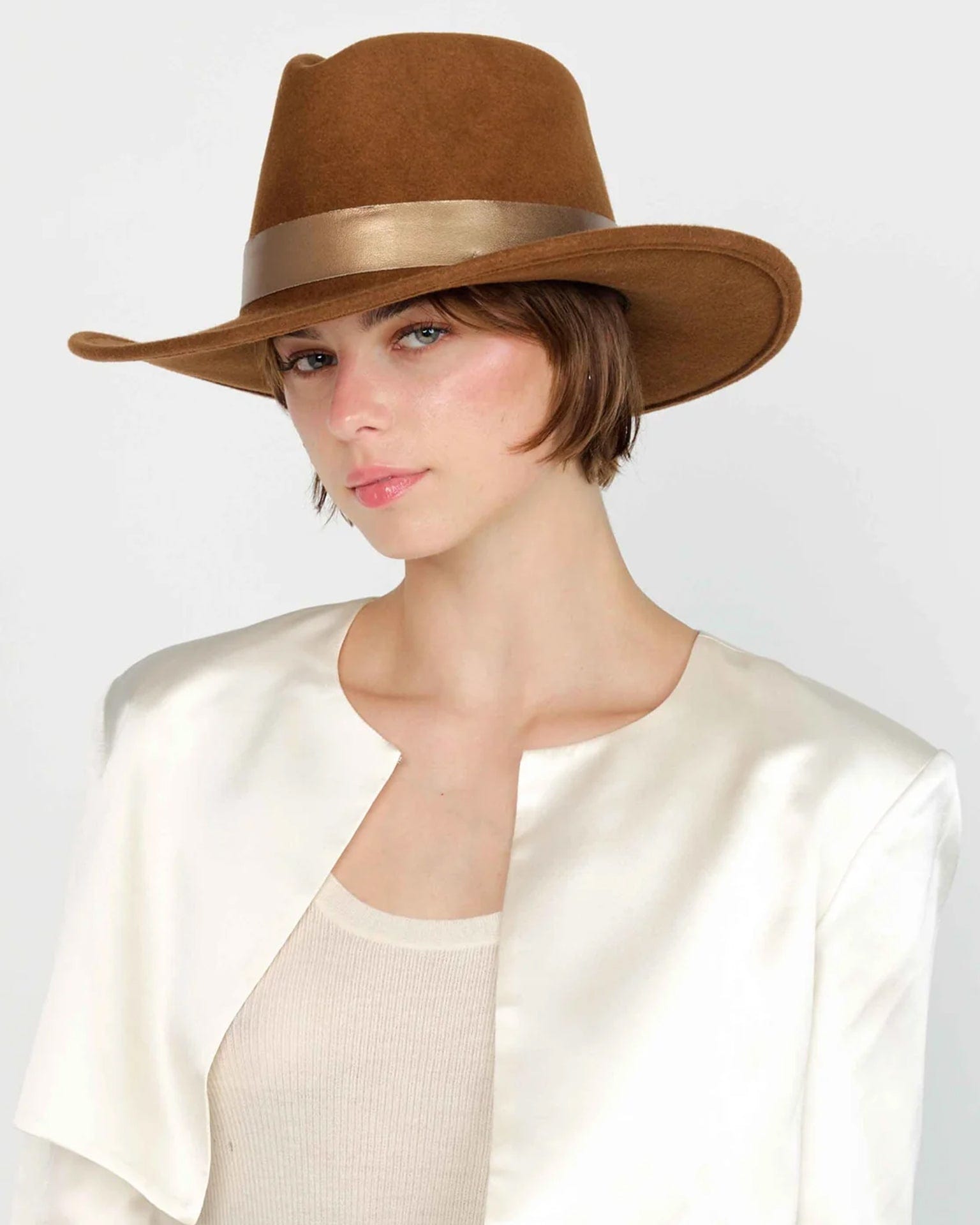 Freya Haven in Coffee Wool