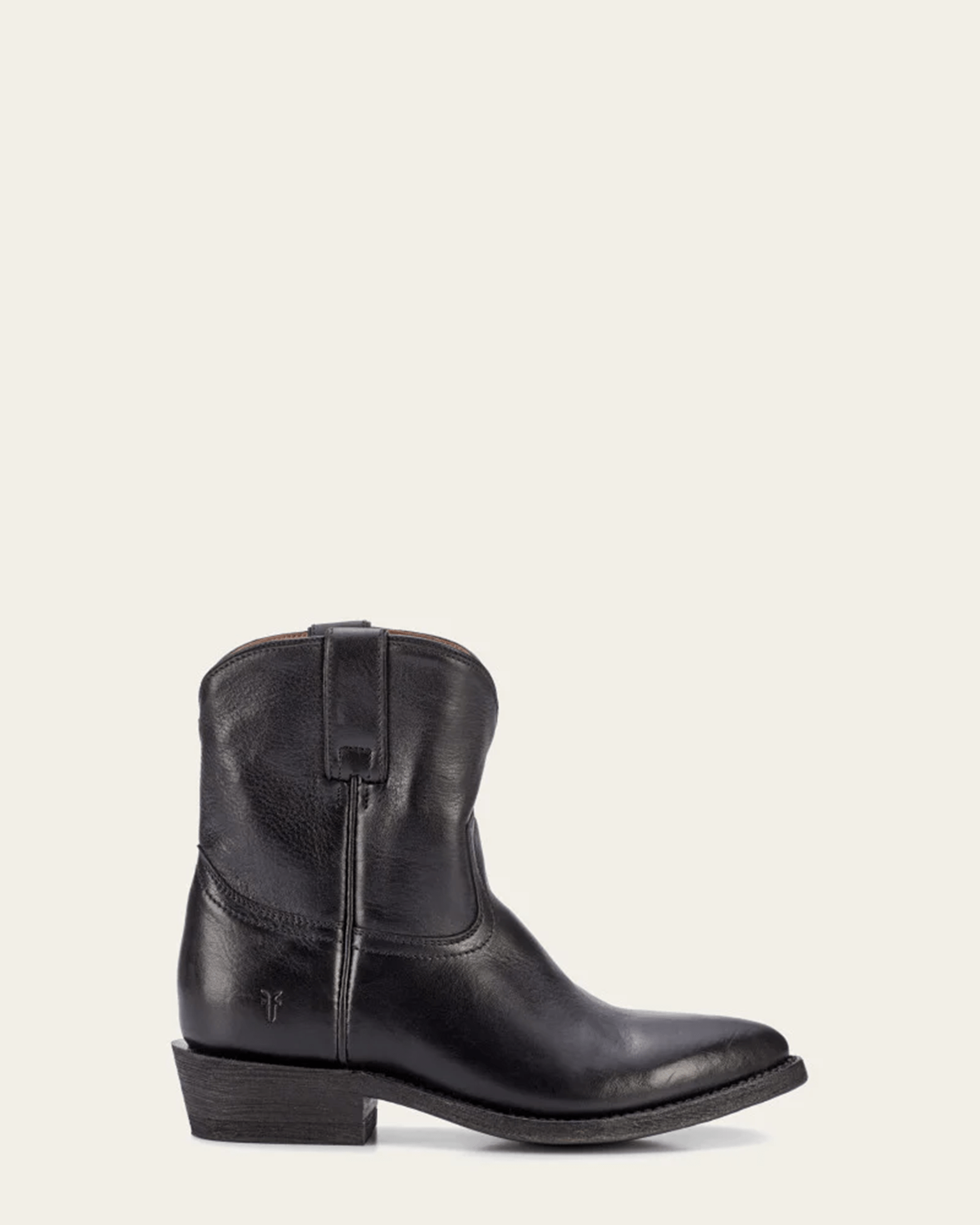 FRYE Billy Short in Black