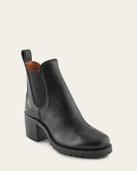 FRYE Sabrina Chelsea in Black