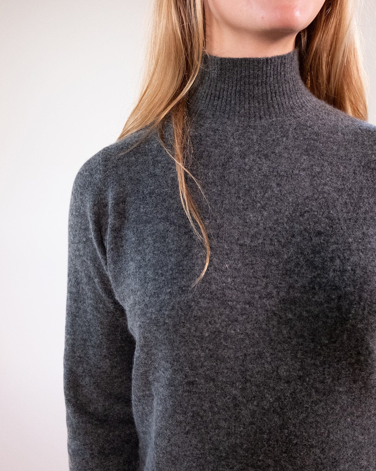 Hartford Myo Sweater Dress in Charcoal