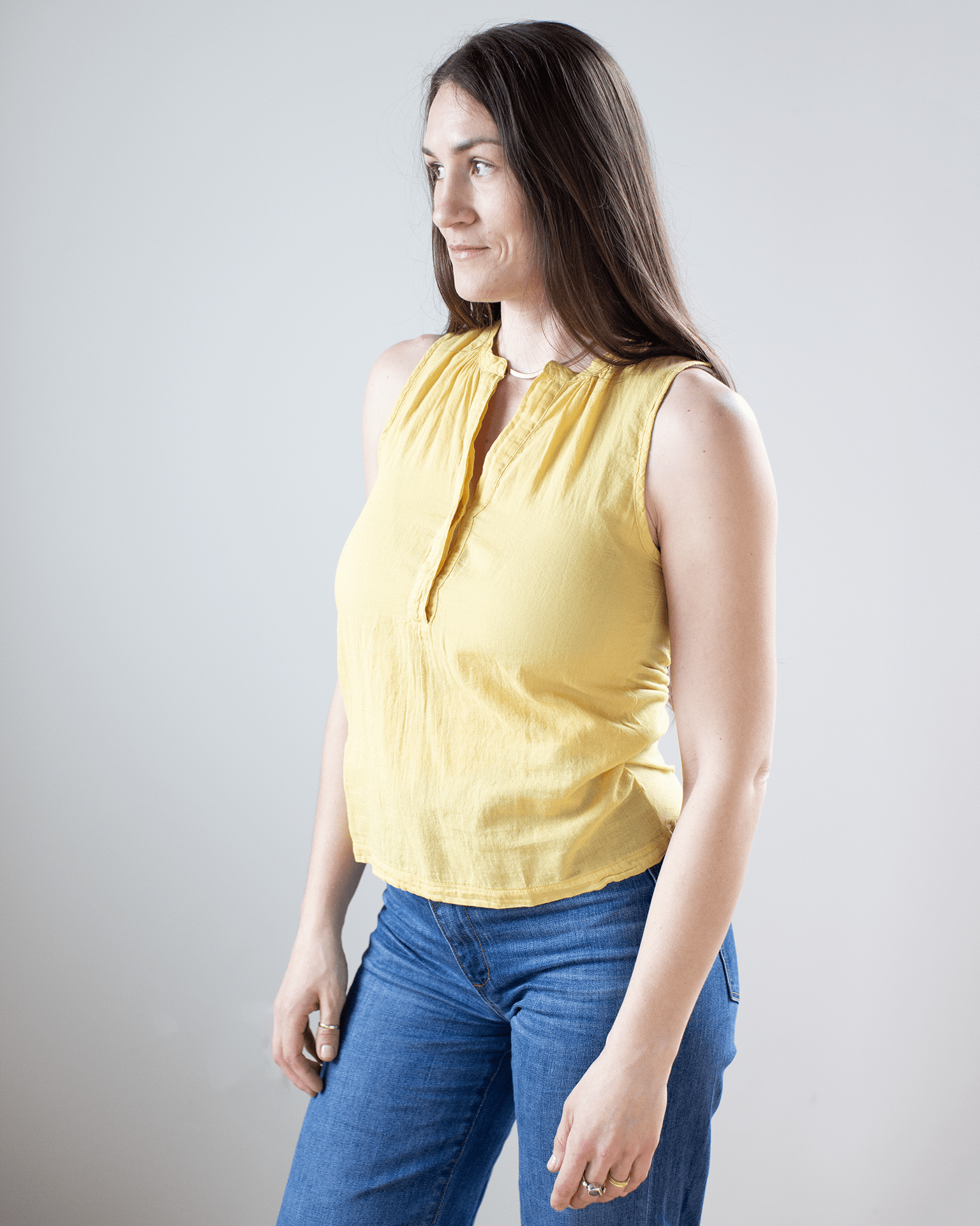 Hartford Tulette Henley Tank in Pineapple