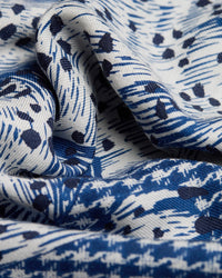 Inoui Editions Square / Carre 100 Jorgen Houndstooth in Blue 3 - Bliss Boutiques