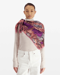 Inoui Editions Accessories Fuchsia Square / Carre 100 Reve in Fuchsia