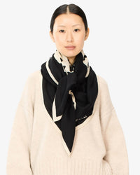 Inoui Editions Square / Carre 130 Feline in Black