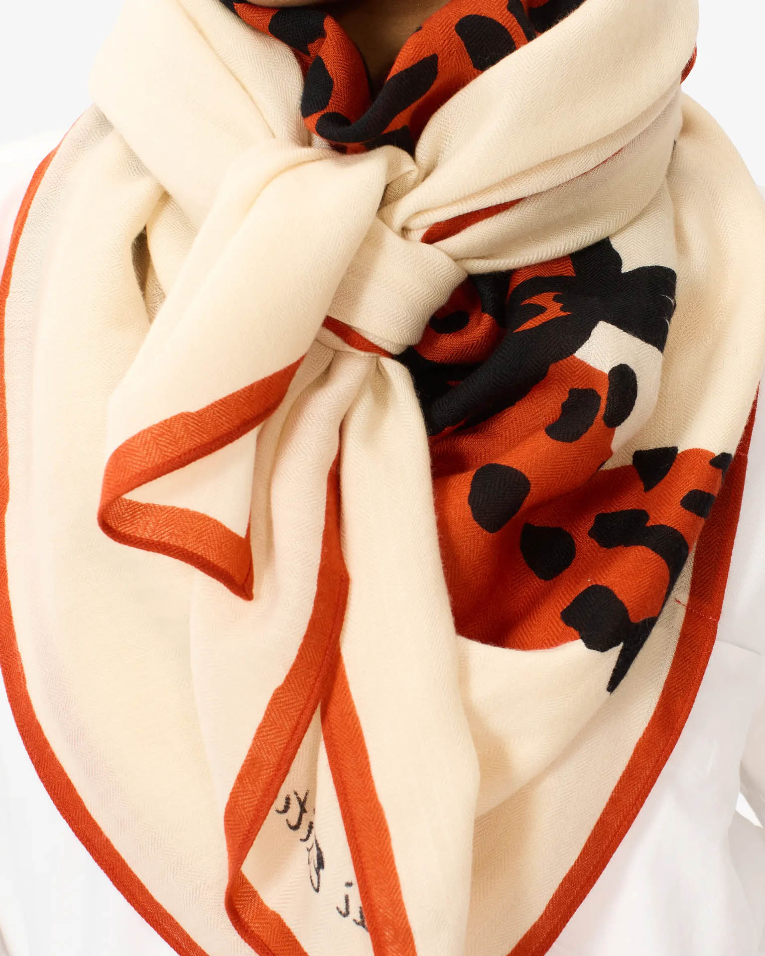 Inoui Editions Square / Carre 130 Feline in Natural