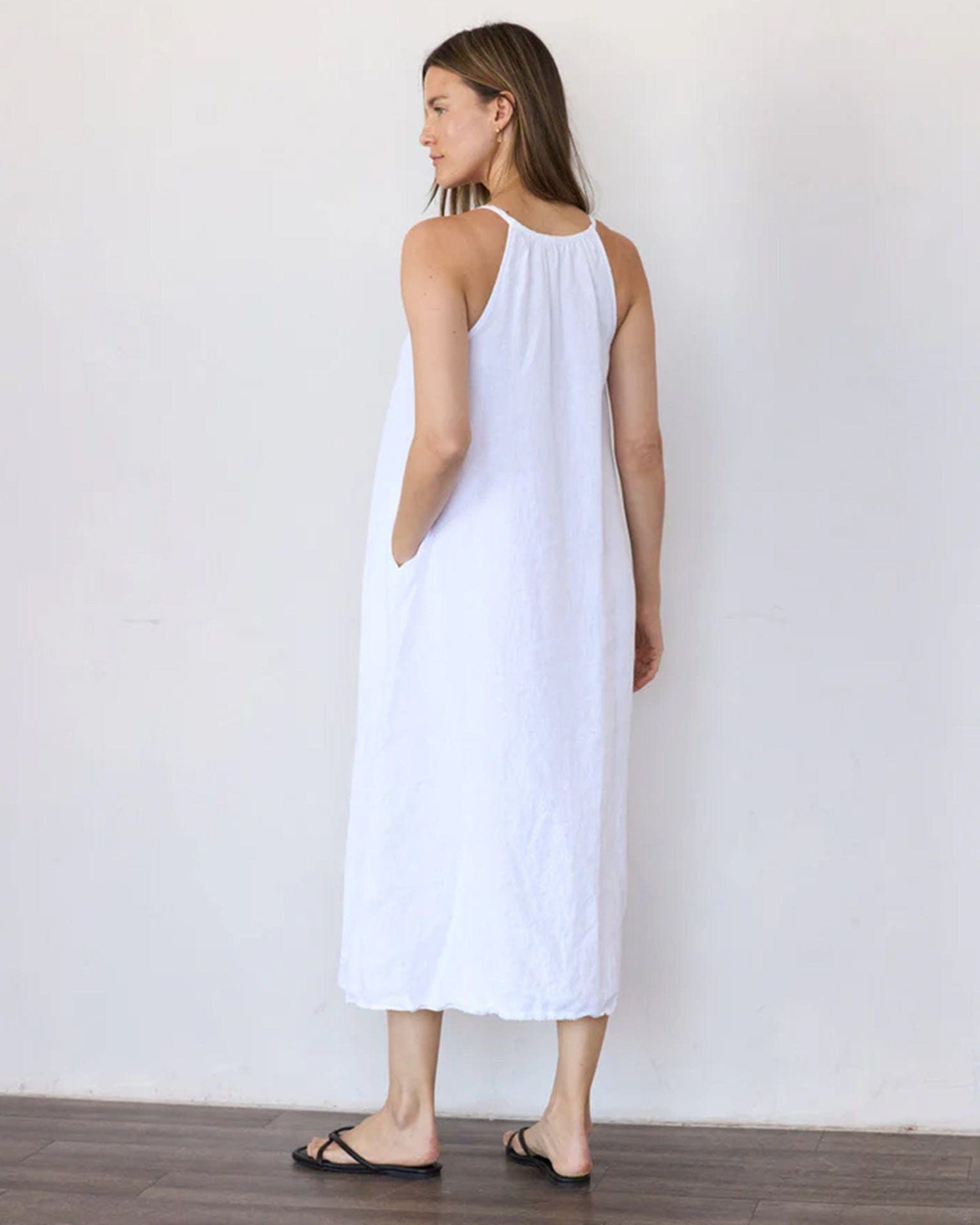 It is well LA Clothing Linen Tank Dress in Salt
