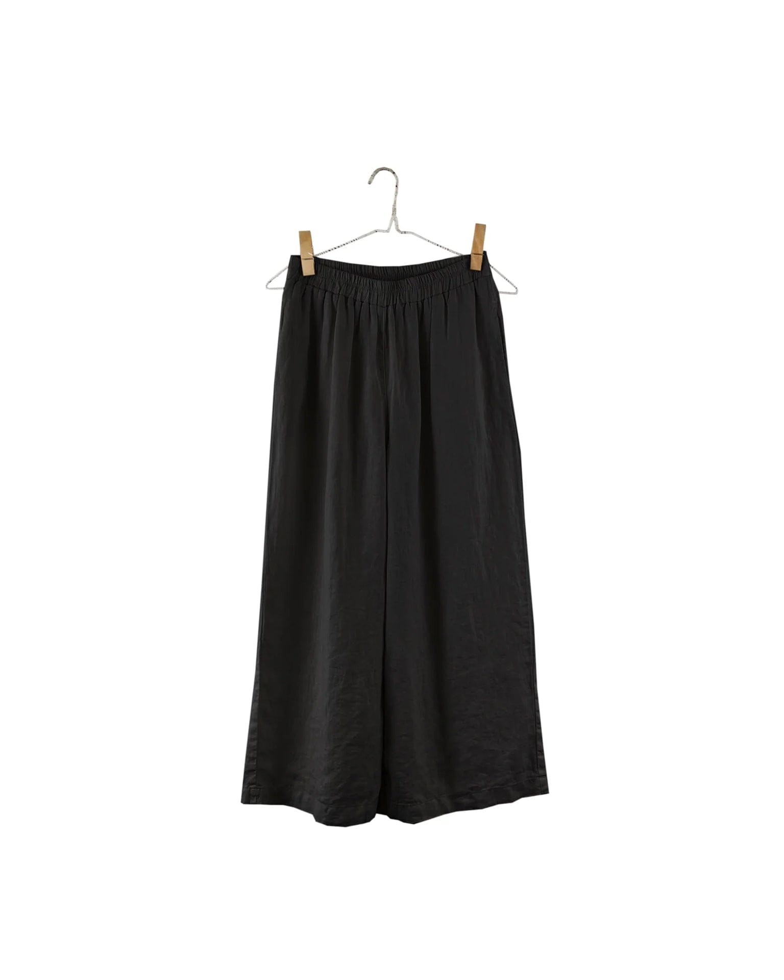 It is well LA Wide Linen Pants in Black