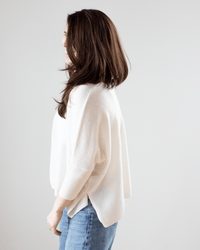 Kujten Minie V Neck in Blanc