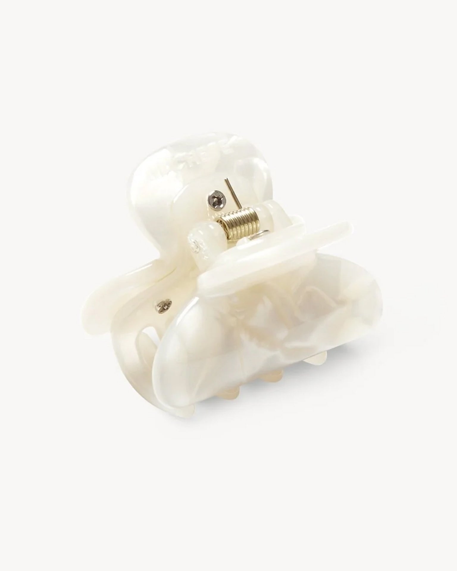 Machete Accessories Tiny Heirloom Claw in White Shell