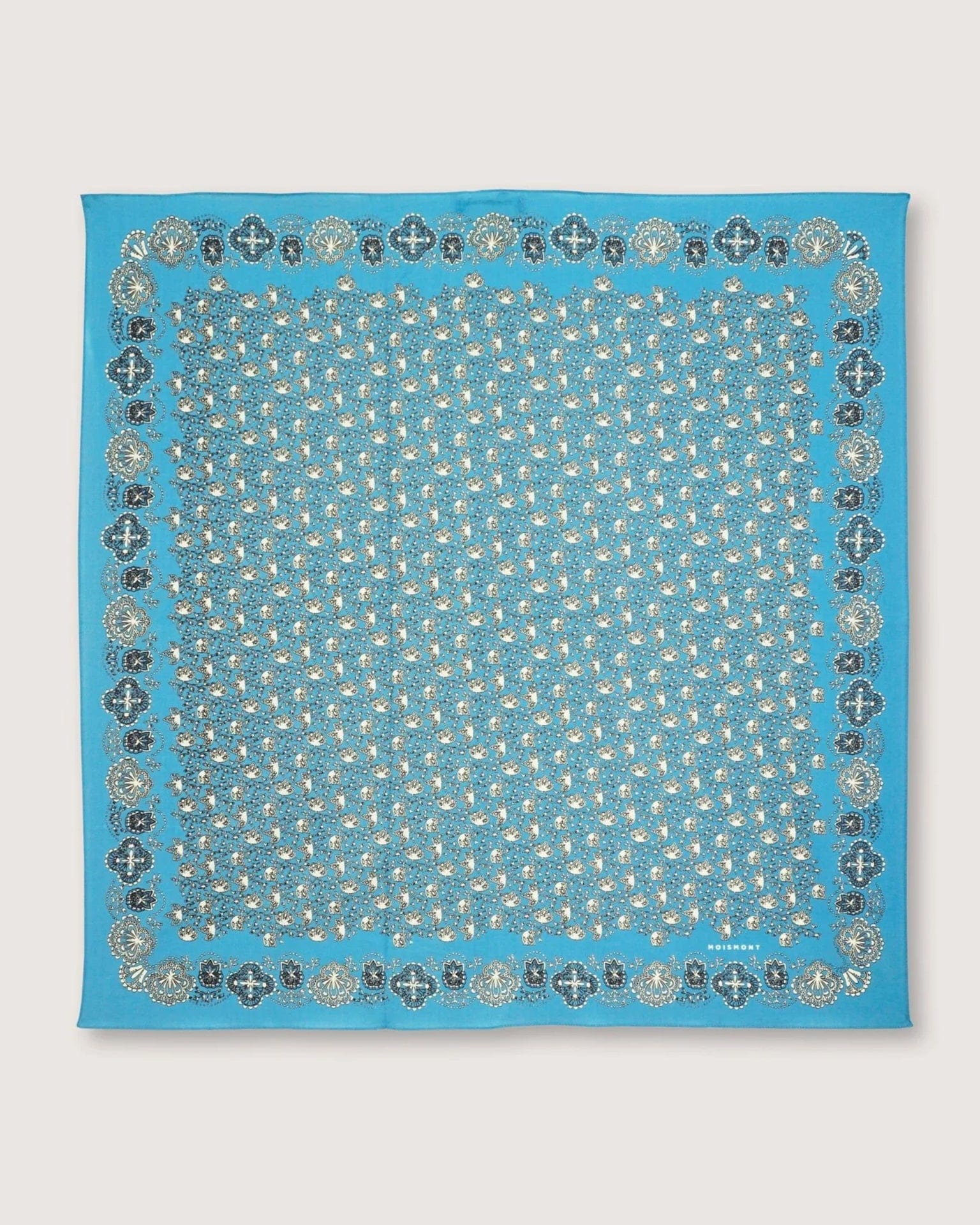 Moismont Bandana No 675 in Cloud