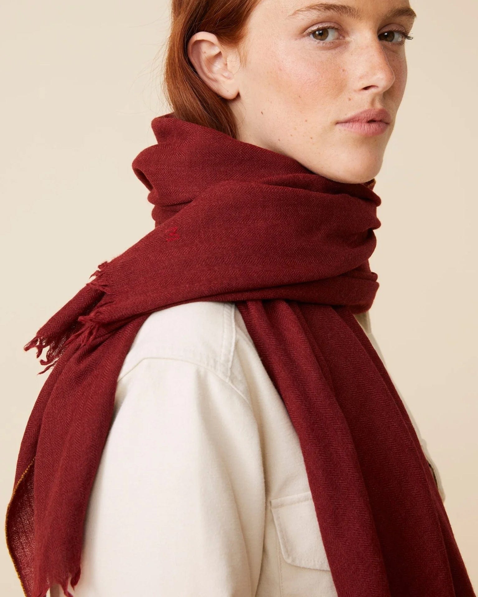 Moismont Scarf No 100 in Red Wine