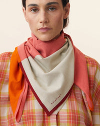 Moismont Bandana No 717 in Pop Pink