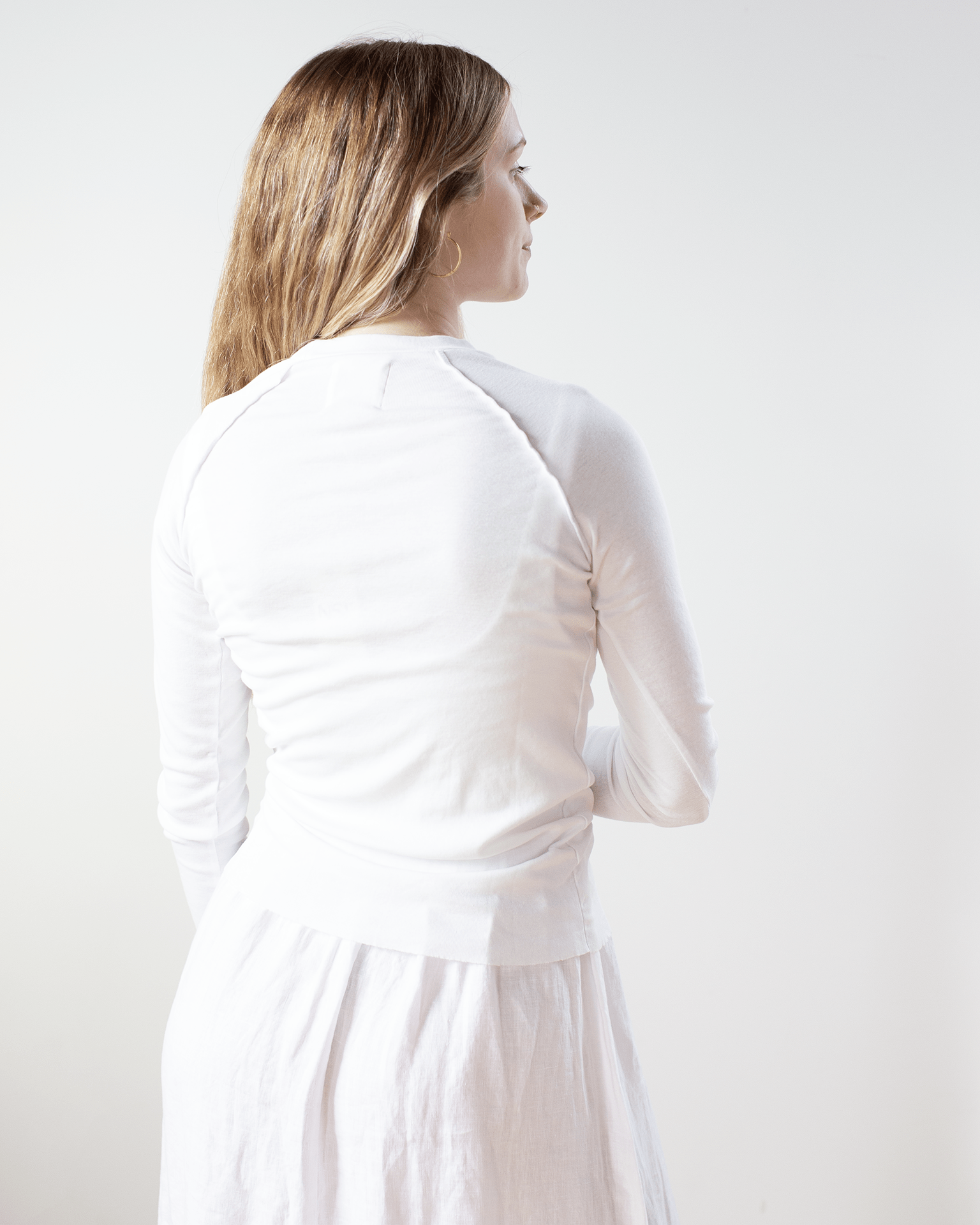 NSF Aria Fitted Rib Raglan Crew T in Chalk