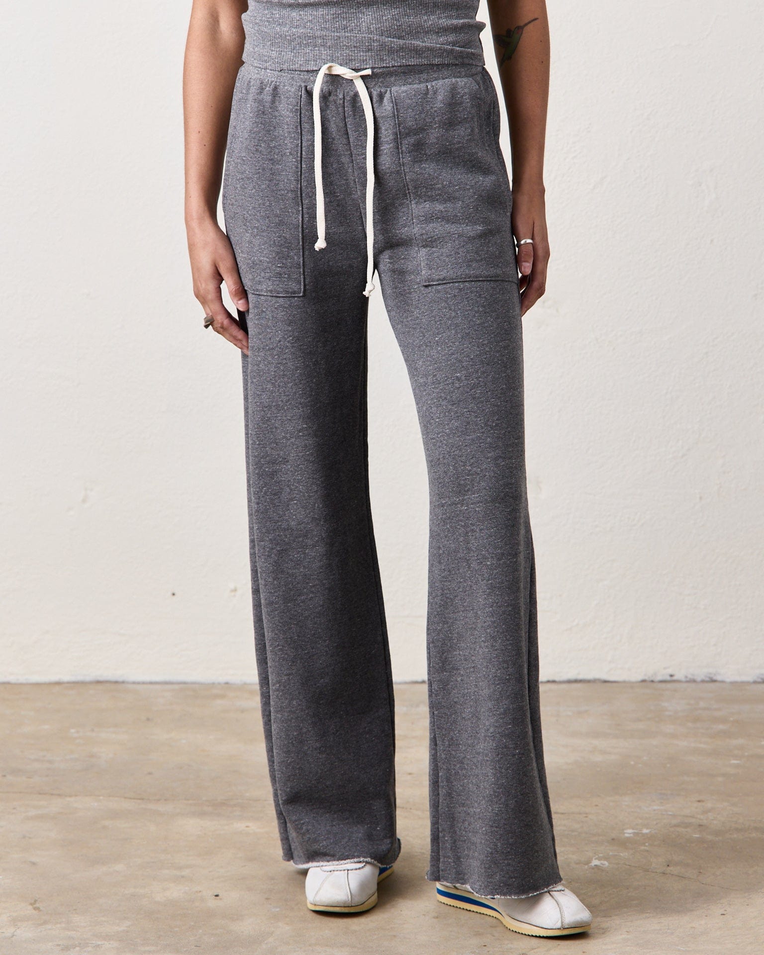 Franky Drawstring Baker Sweats in Charcoal Heather Grey