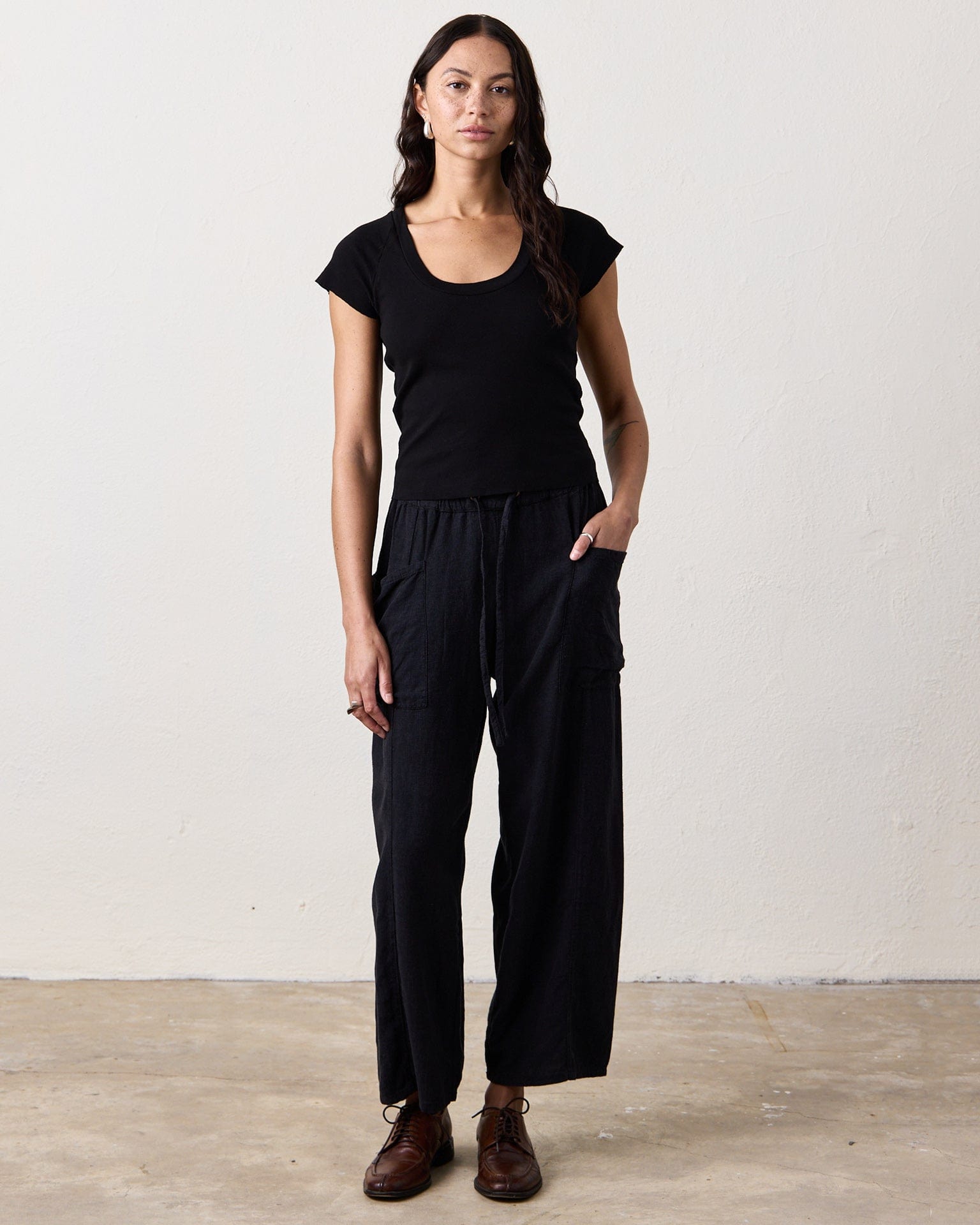 NSF Gia Fitted Rib U Neck in Black