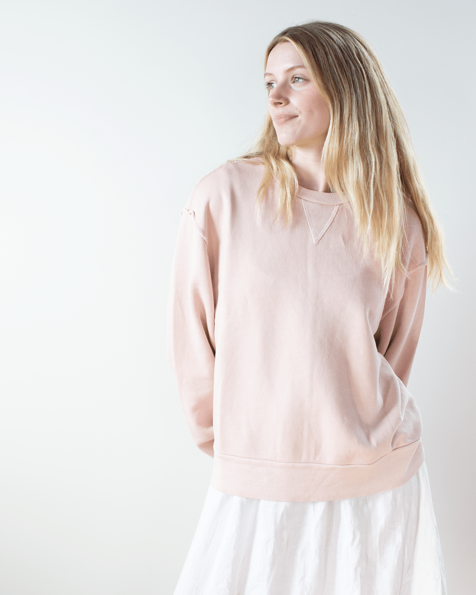 NSF Hayes Oversize Crew Sweatshirt in Rosy