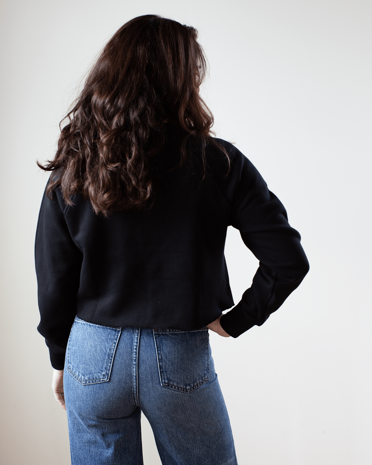 NSF Marco Crop Vintage Crew in Black