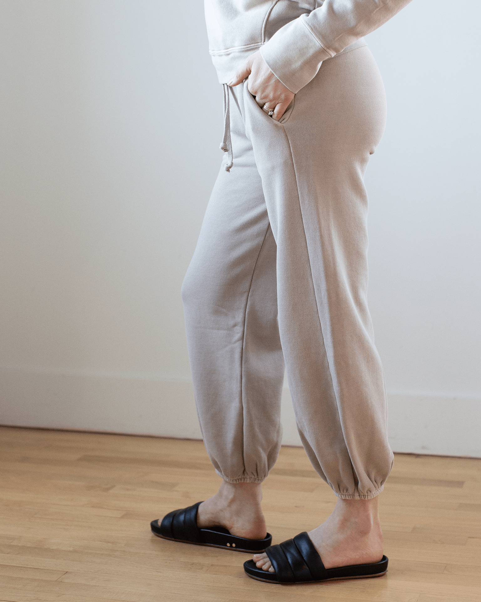 NSF Shane Basic Sweatpant in Sable