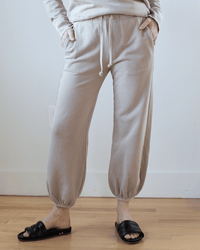 Shane Basic Sweatpant in Sable - Bliss Boutiques