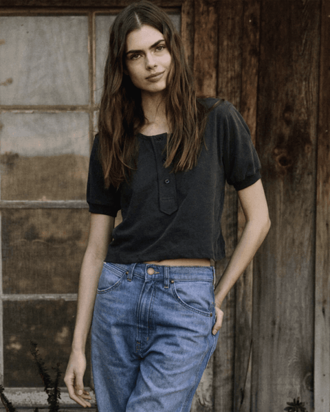 the Great The Scoop Henley in Washed Black - Bliss Boutiques
