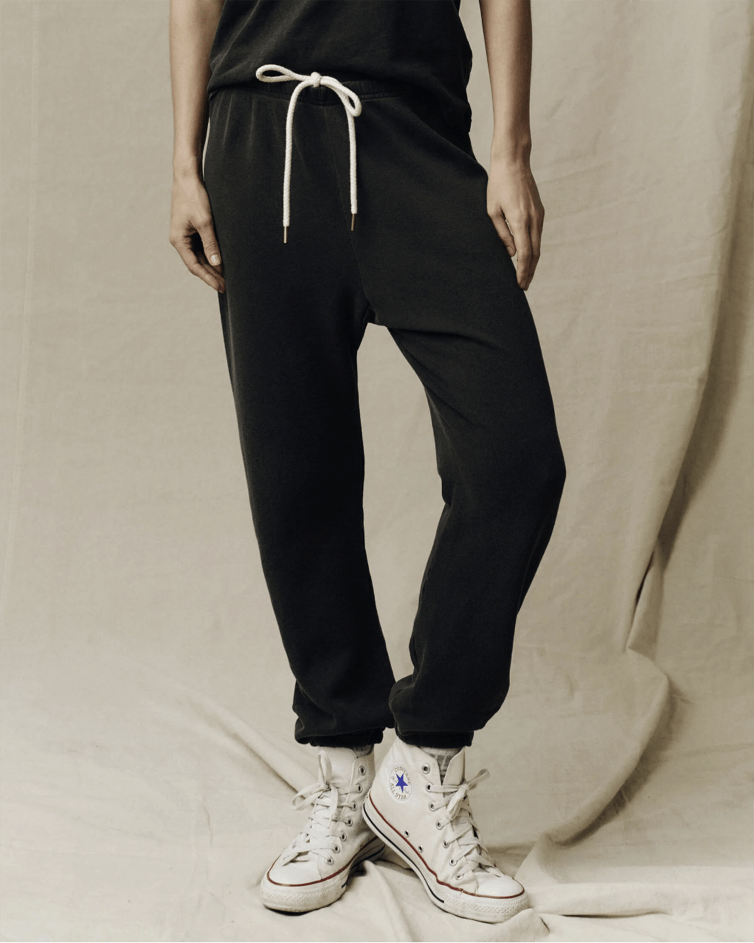 the Great The Stadium Sweatpant in Washed Black Bliss Boutiques