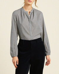 Trovata Birds of Paradis Aubree Blouse in Inkwell Gingham