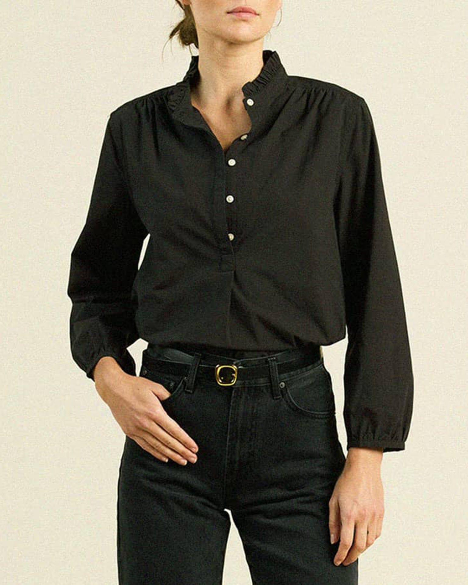 Trovata Birds of Paradis Sara B Henley Shirt in Black