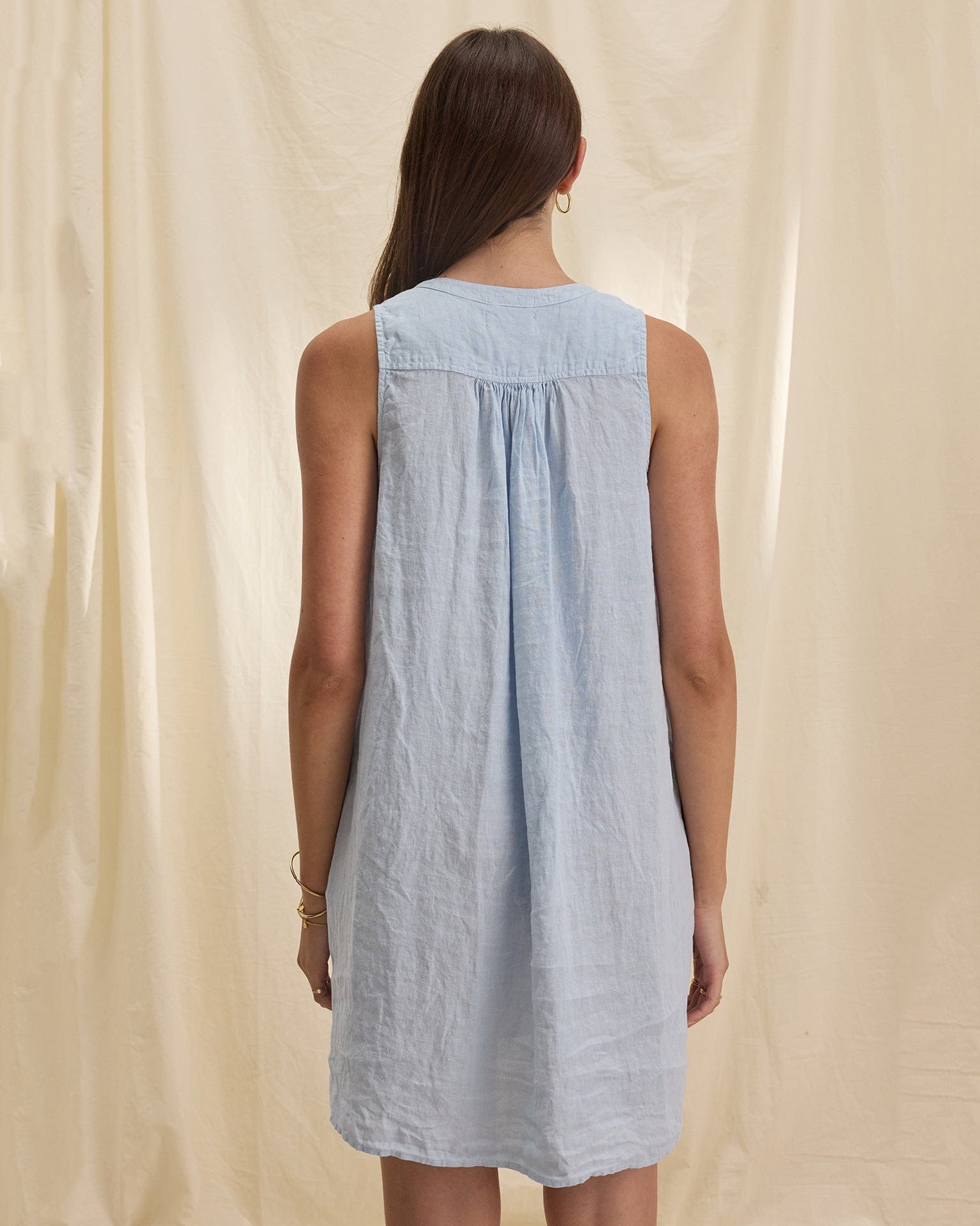 Velvet by Graham & Spencer Adriana Sleeveless Dress in Billow