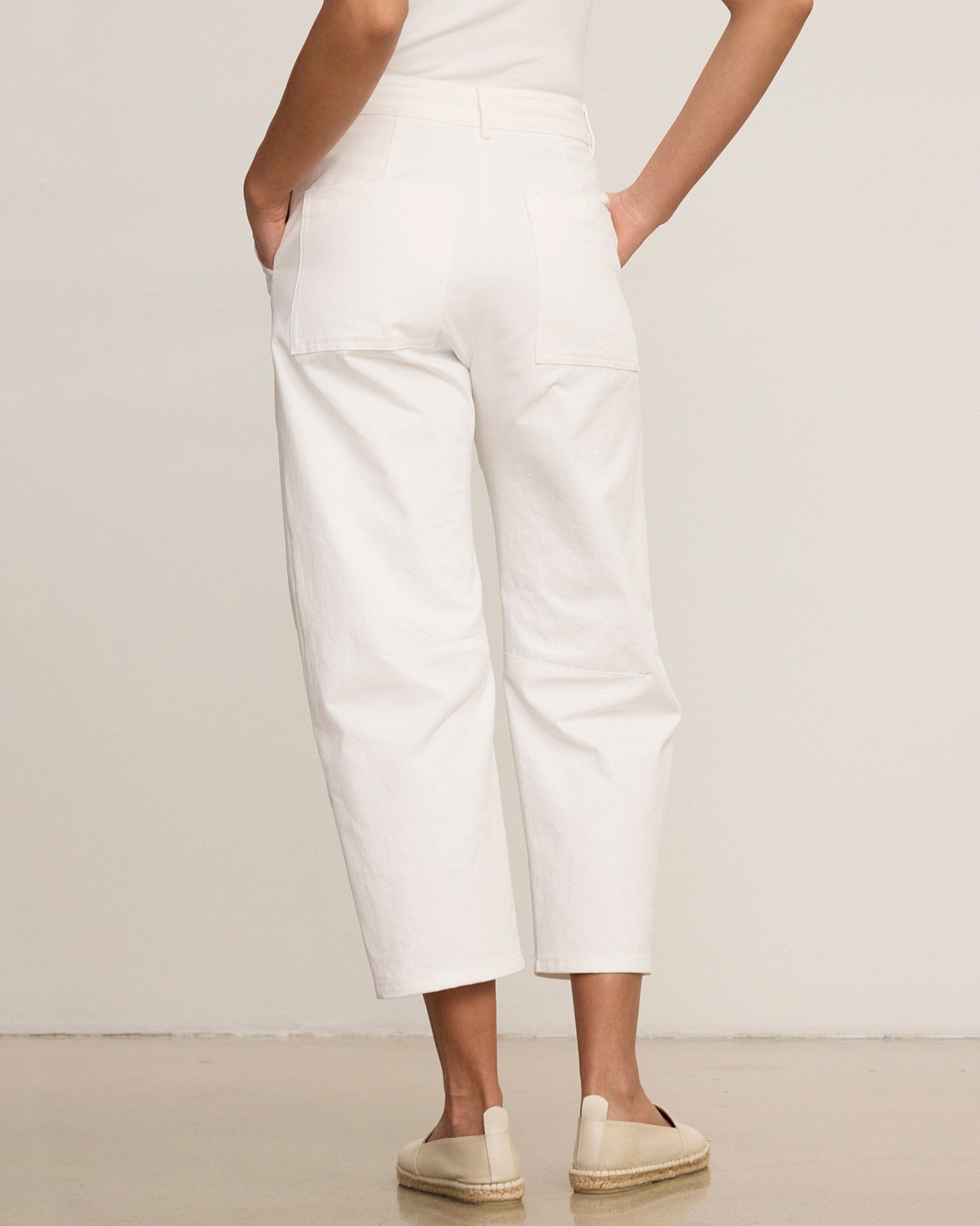 Velvet by Graham & Spencer Alexis Barrel Leg Pant in White
