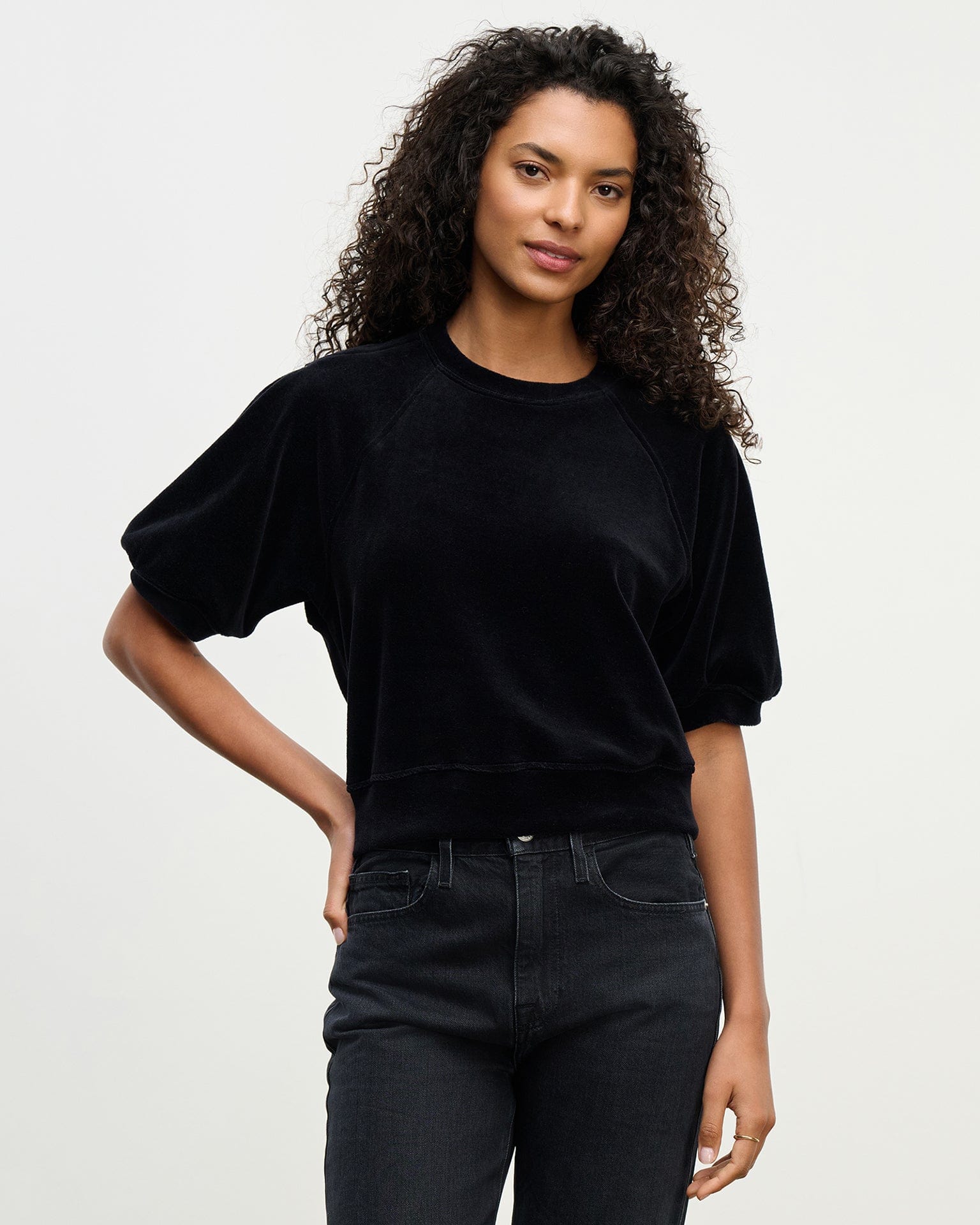 Velvet by Graham & Spencer Avis Puff Sleeve Crew Neck in Black
