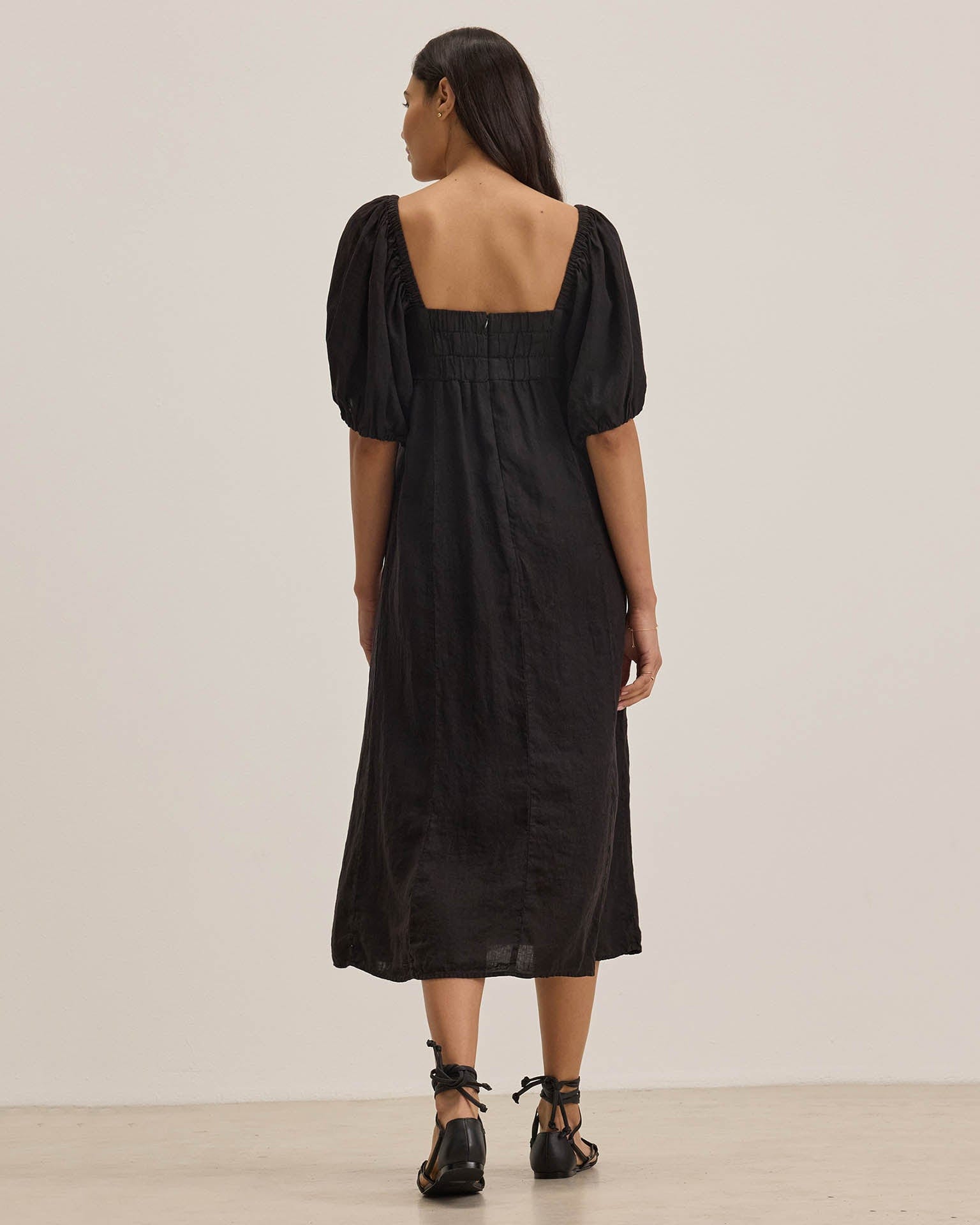 Velvet by Graham & Spencer Brooke Puff Sleeve Dress in Black