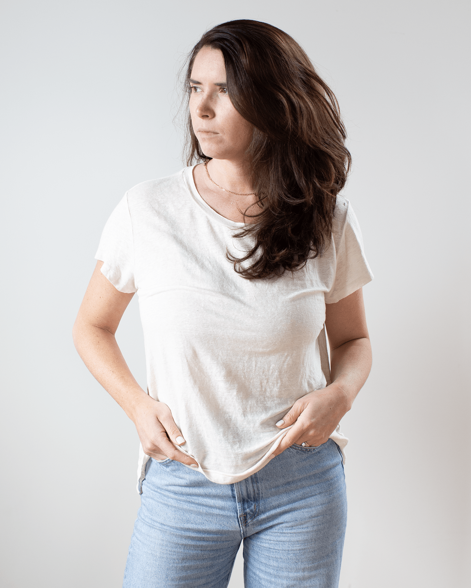 Velvet by Graham & Spencer Casey S/S Crew Neck Top in Chalk