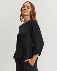 Velvet by Graham & Spencer Esme L/S Top in Black