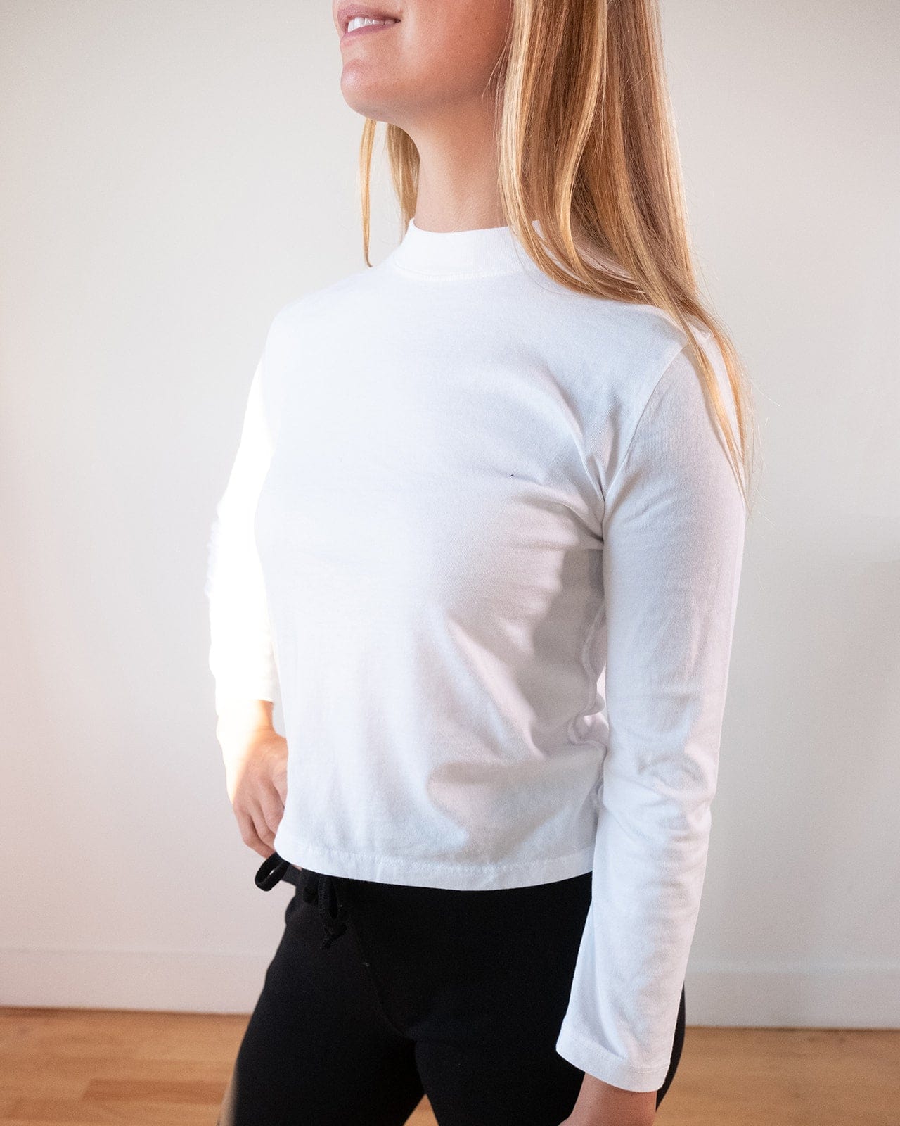Velvet by Graham & Spencer Farley L/S Mock Neck Top in White
